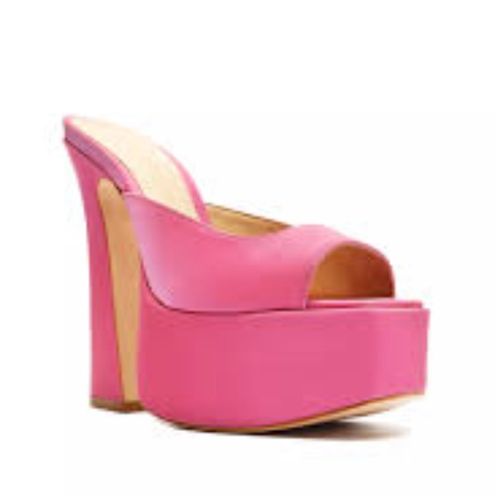 New Schutz Andrina Sandal - 6.5 / Pink Bandanna